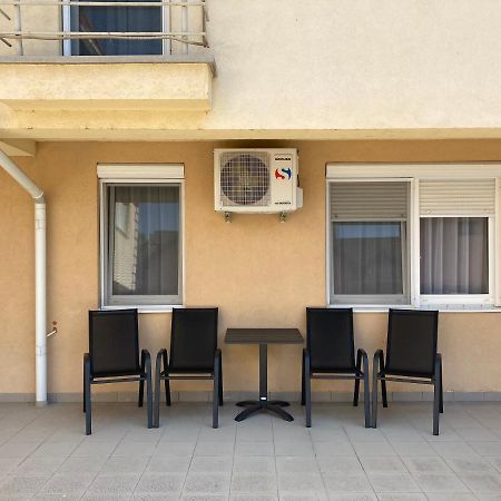 Andrea Apartmanok 2 Hajdúszoboszló Esterno foto