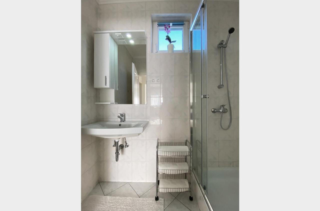 Andrea Apartmanok 2 Hajdúszoboszló Esterno foto